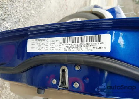 2014 Ram 1500 Laramie z USA, uszkodzony, nr VIN 1C6RR7VM8ES371802